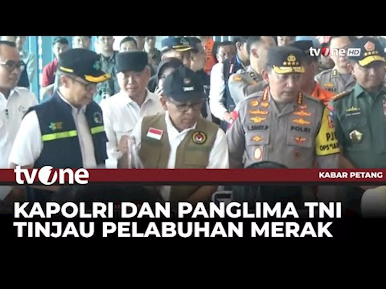 Kapolri dan Panglima TNI Tinjau Pelabuhan Merak