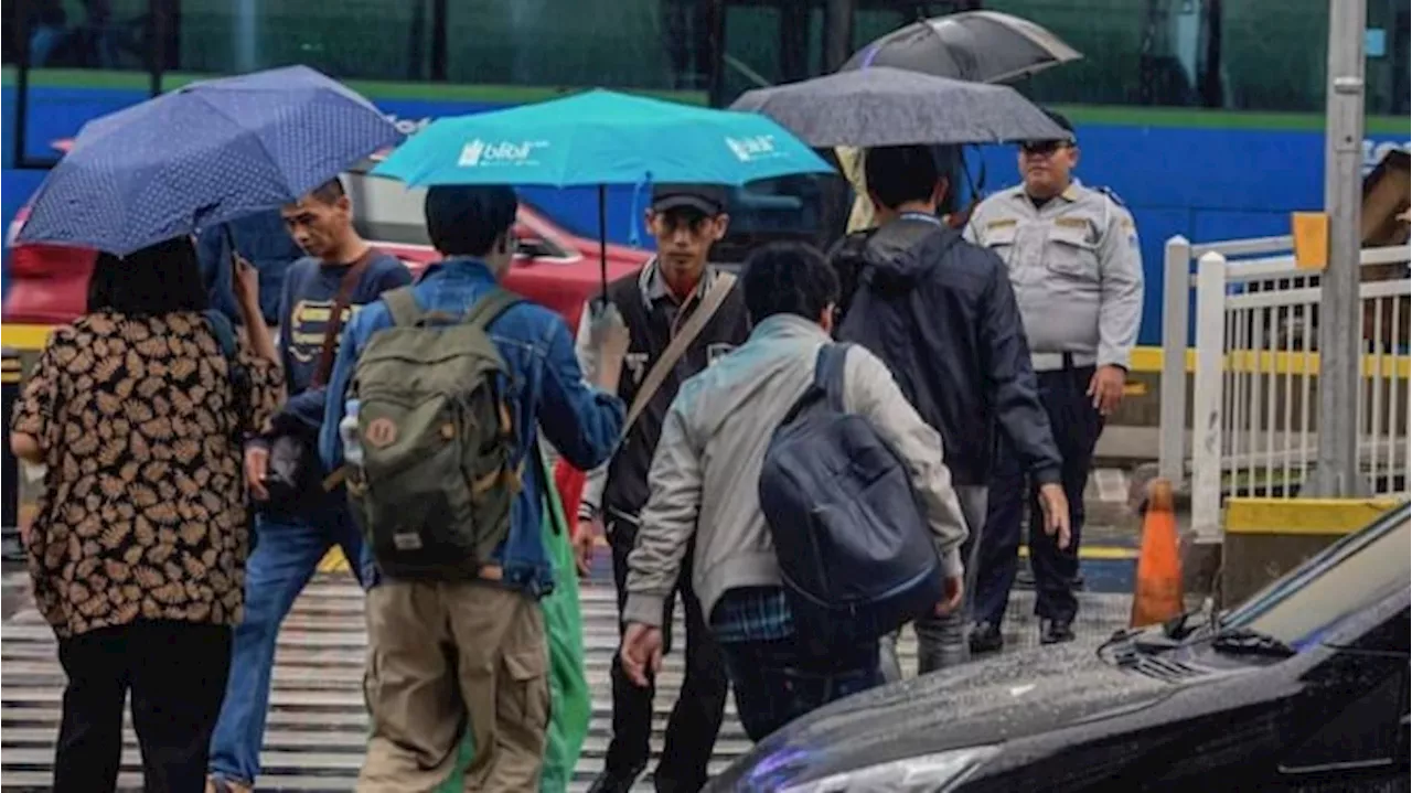 Hujan Diprakirakan Guyur jakarta pada Siang dan Sore Hari Ini