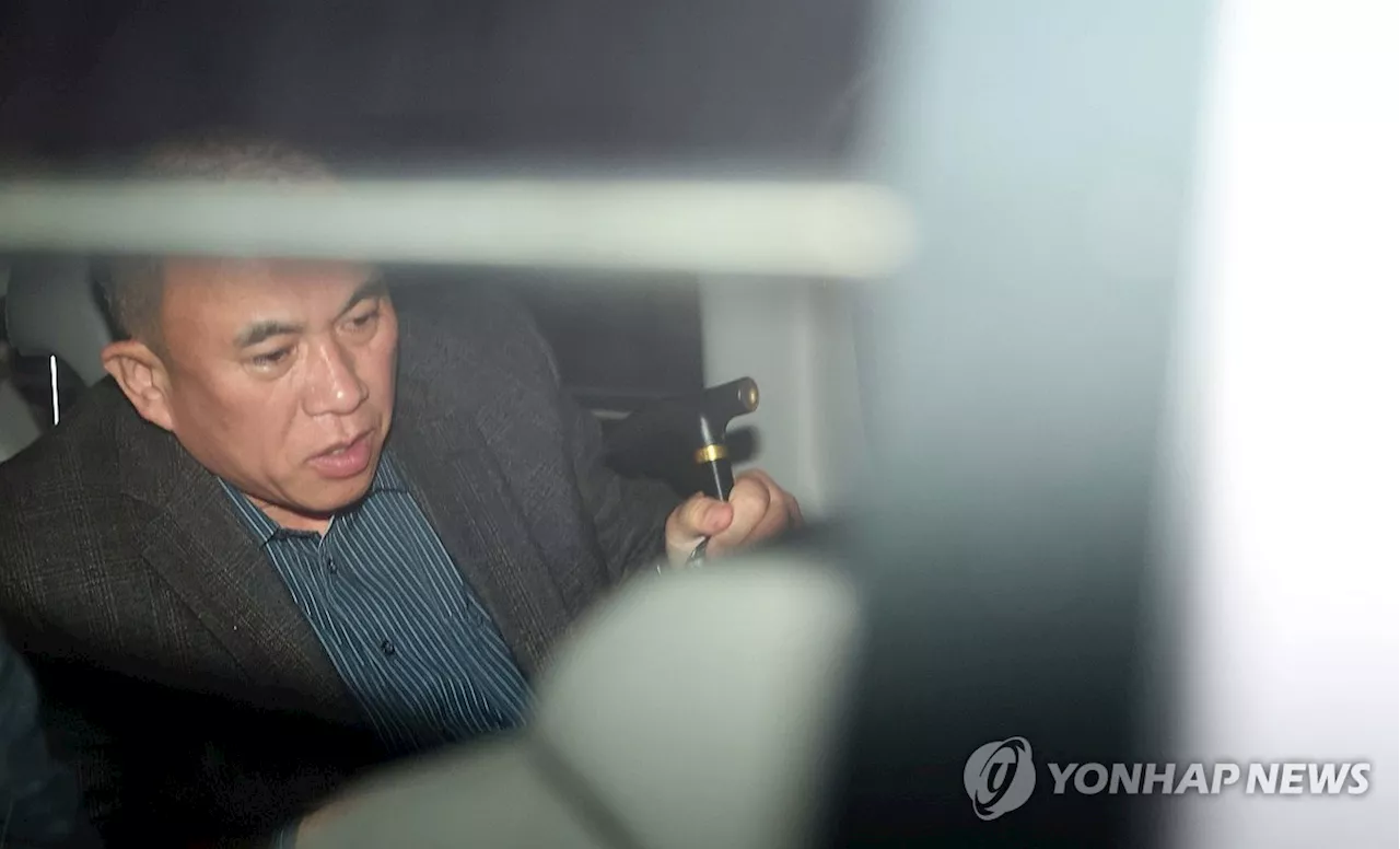 尹 '윤상현한테 한 번 더 얘기할게'…명태균 황금폰서 녹취 확보