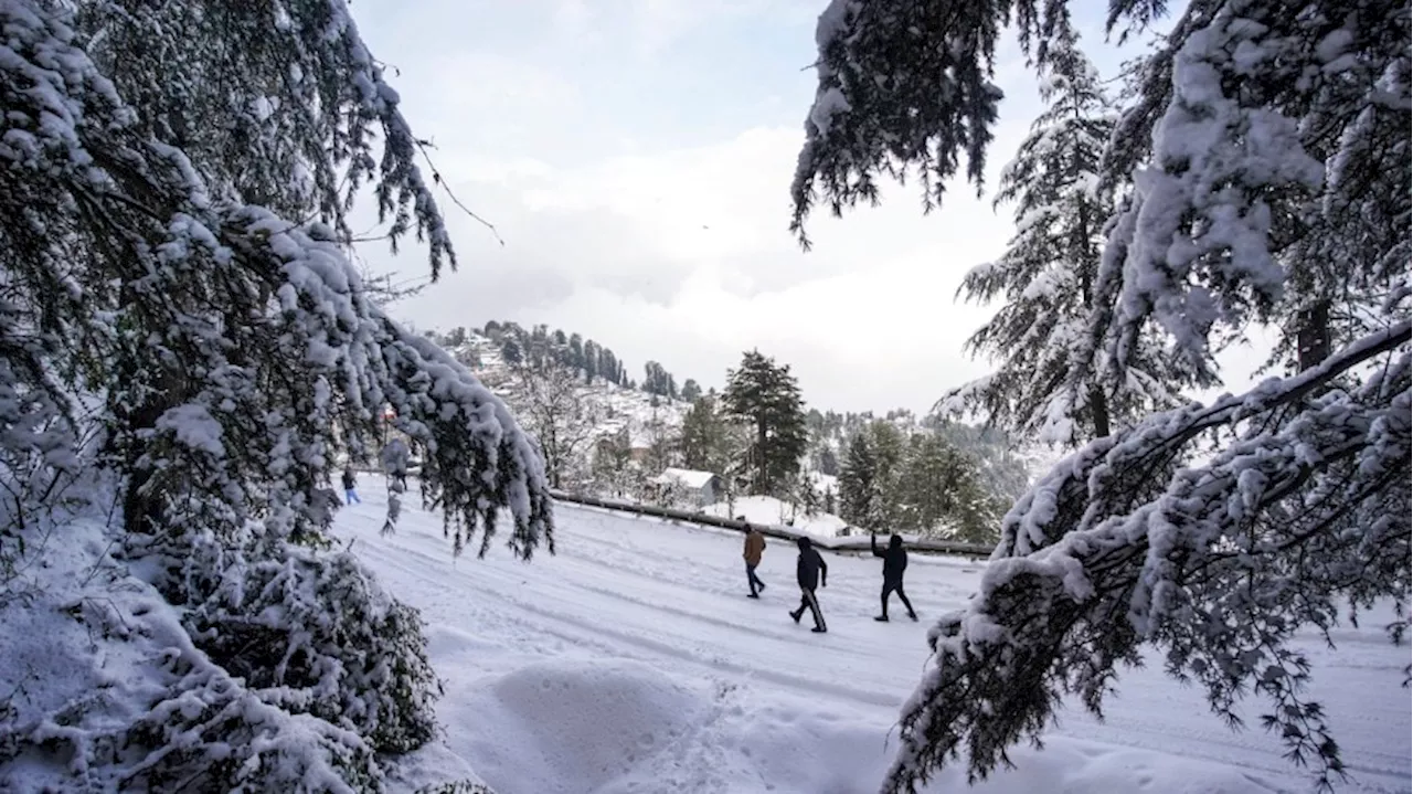 उत्तर भारत में शीतलहर के चलते तापमान में भारी गिरावट