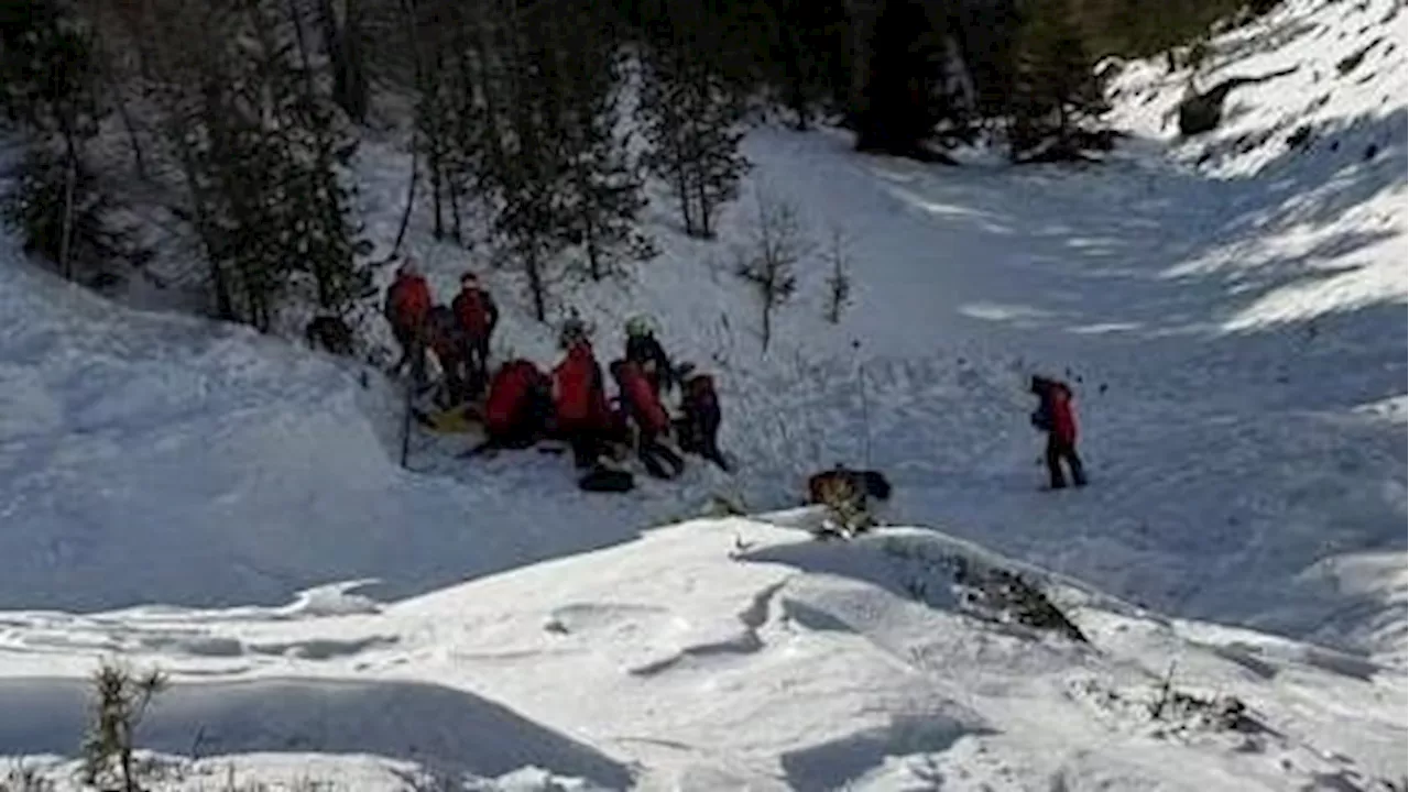 Tödliche Weihnachtswanderung in Südtirol: Wandersturz in Lawine