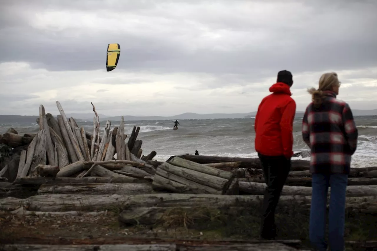 Christmas Day Storms Leave Thousands in British Columbia Without Power