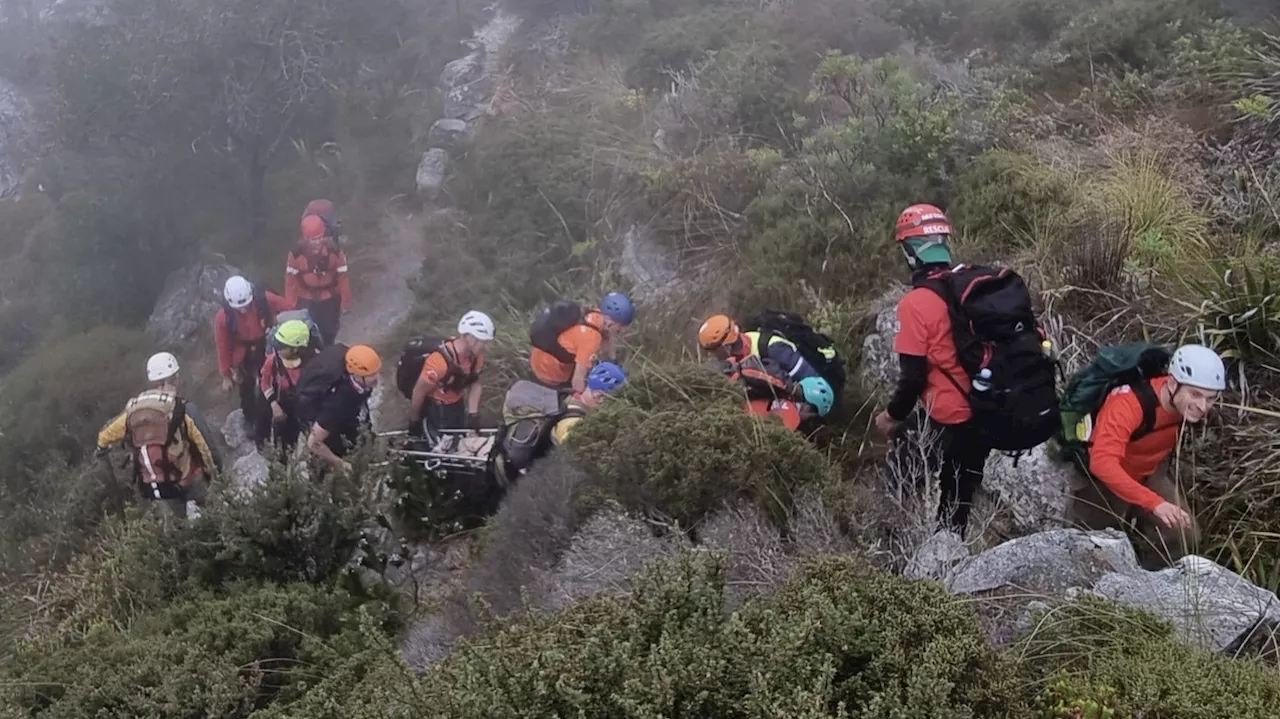 Hikers Rescue Injured Trail Runner on Table Mountain