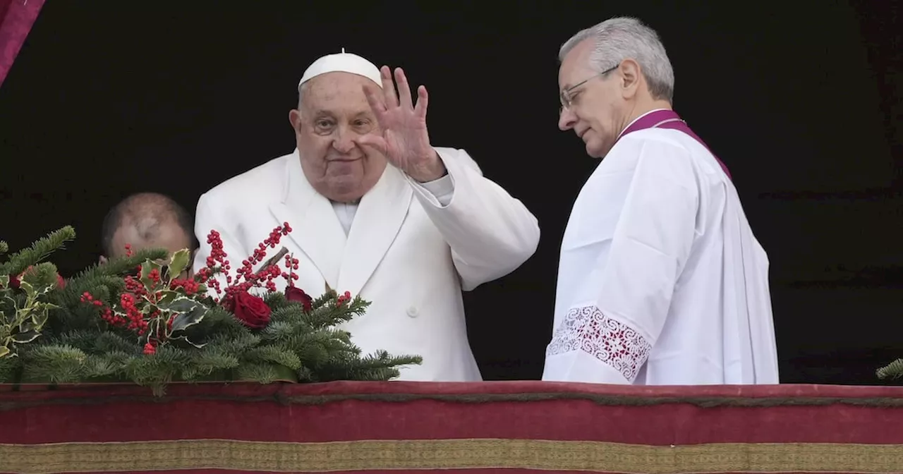 Pope urges 'all people of all nations' to silence arms and overcome divisions in Christmas address