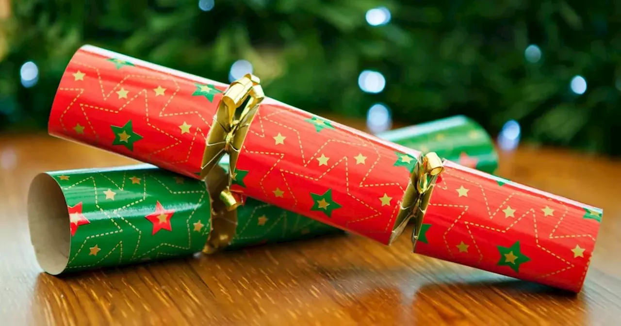 Are You Opening Christmas Crackers Incorrectly?