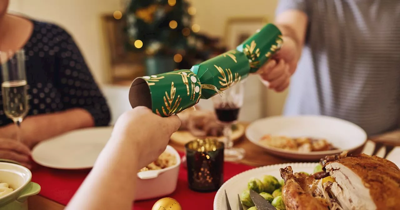 Christmas Cracker Etiquette and Social Media Tips from William Hanson