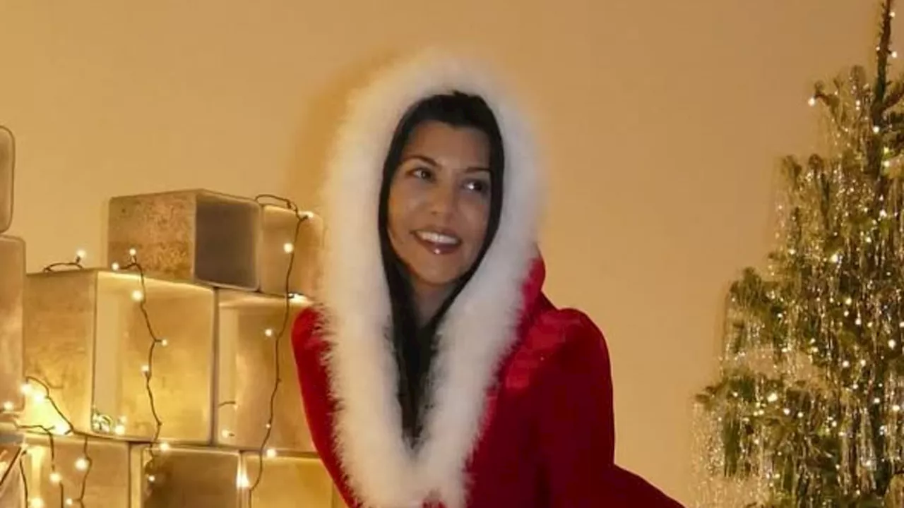 Kourtney Kardashian and Travis Barker Enjoy a Romantic Christmas Eve