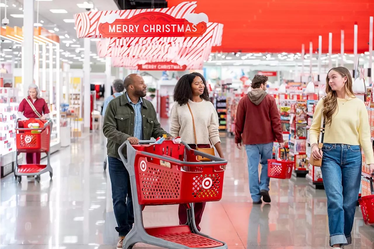 Check Christmas Hours: Target, CVS, Walgreens, Starbucks, and McDonald's Holiday Operations