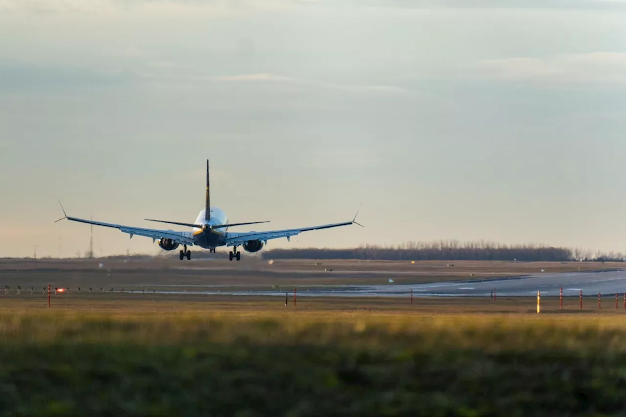 Avião da Azerbaiyan Airlines Cai em Cazaquistão, Várias Vítimas