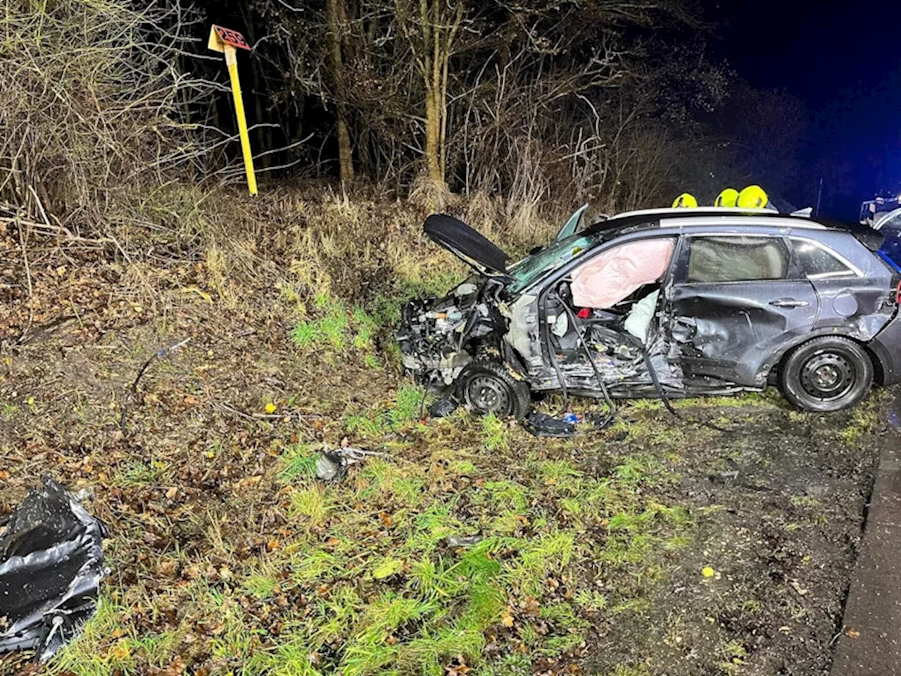 Tragischer Unfall auf der A61 bei Köln: Autofahrerin stirbt