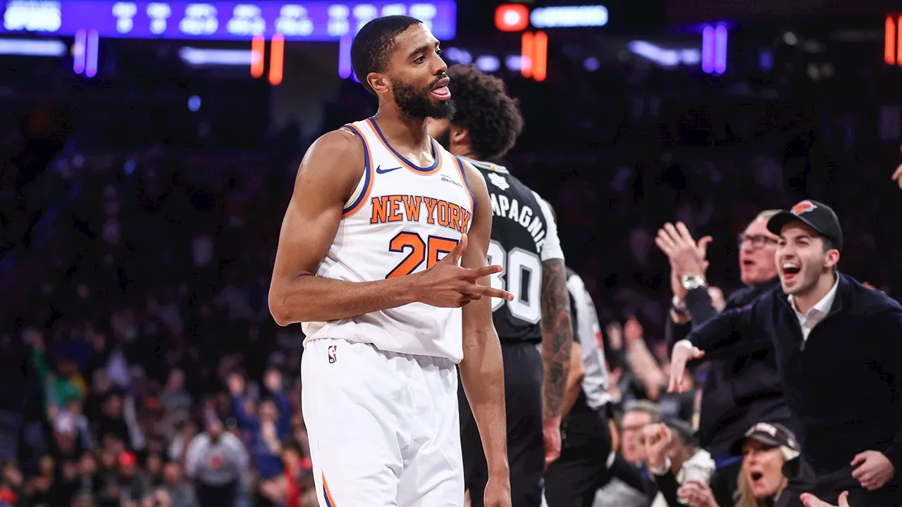 Bridges Scorches for 41 Points as Knicks Defeat Wembanyama, Spurs on Christmas