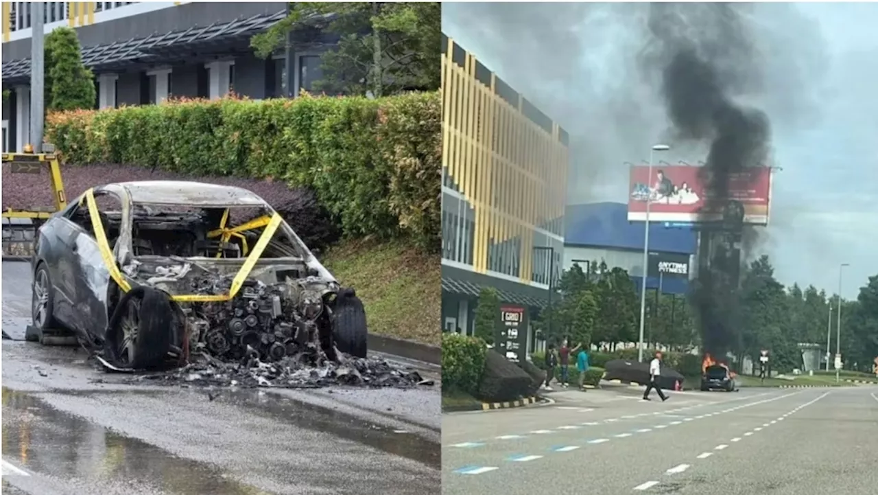 Singapore-Registered Mercedes Benz Engulfed in Flames in Johor Bahru