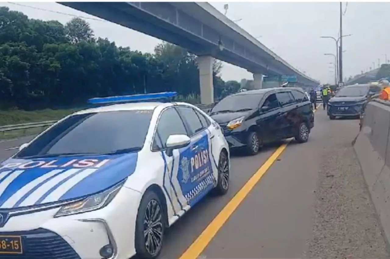 Kontraflow KM 47-65 Diperpanjang Atasi Kemacetan Tol Japek