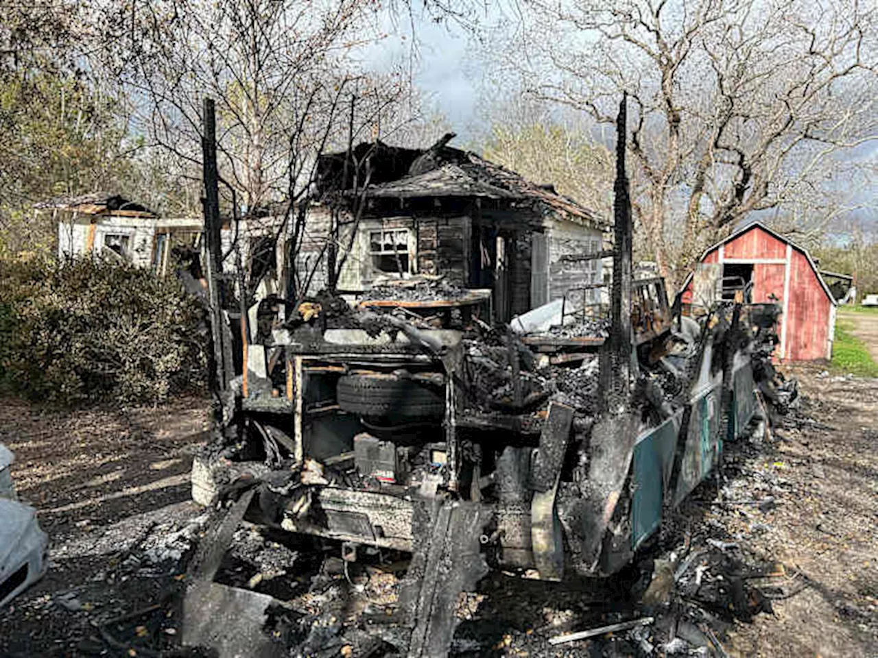 Pearland Man Loses Home in Fire Days Before Christmas