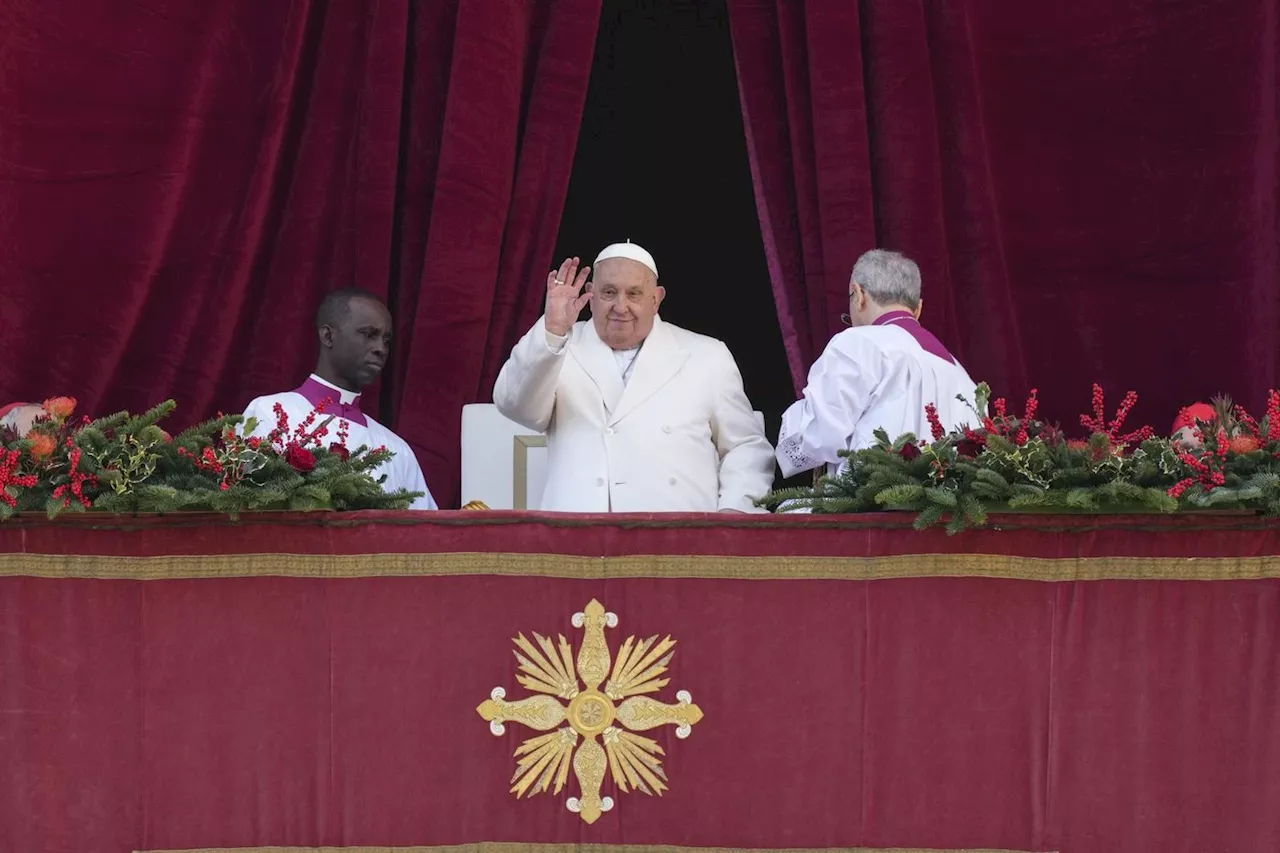 Bénédiction urbi et orbi de Noël : « Que les armes se taisent ! », demande le pape François