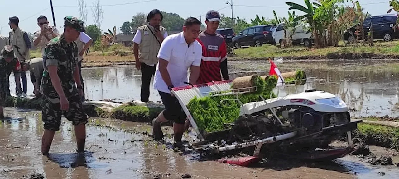 Kementan Gandeng Pindad untuk Produksi Alat Pertanian