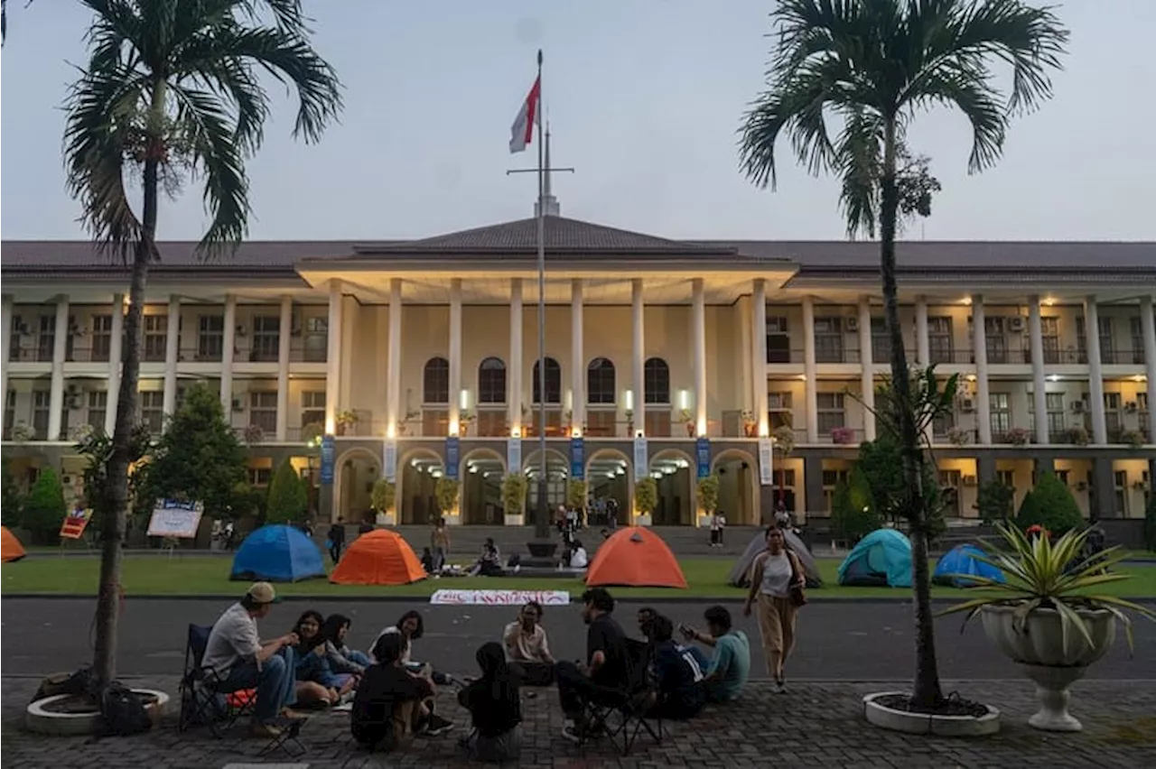 Rektor PTN Sambut Baik UKT Tidak Naik Tahun Depan