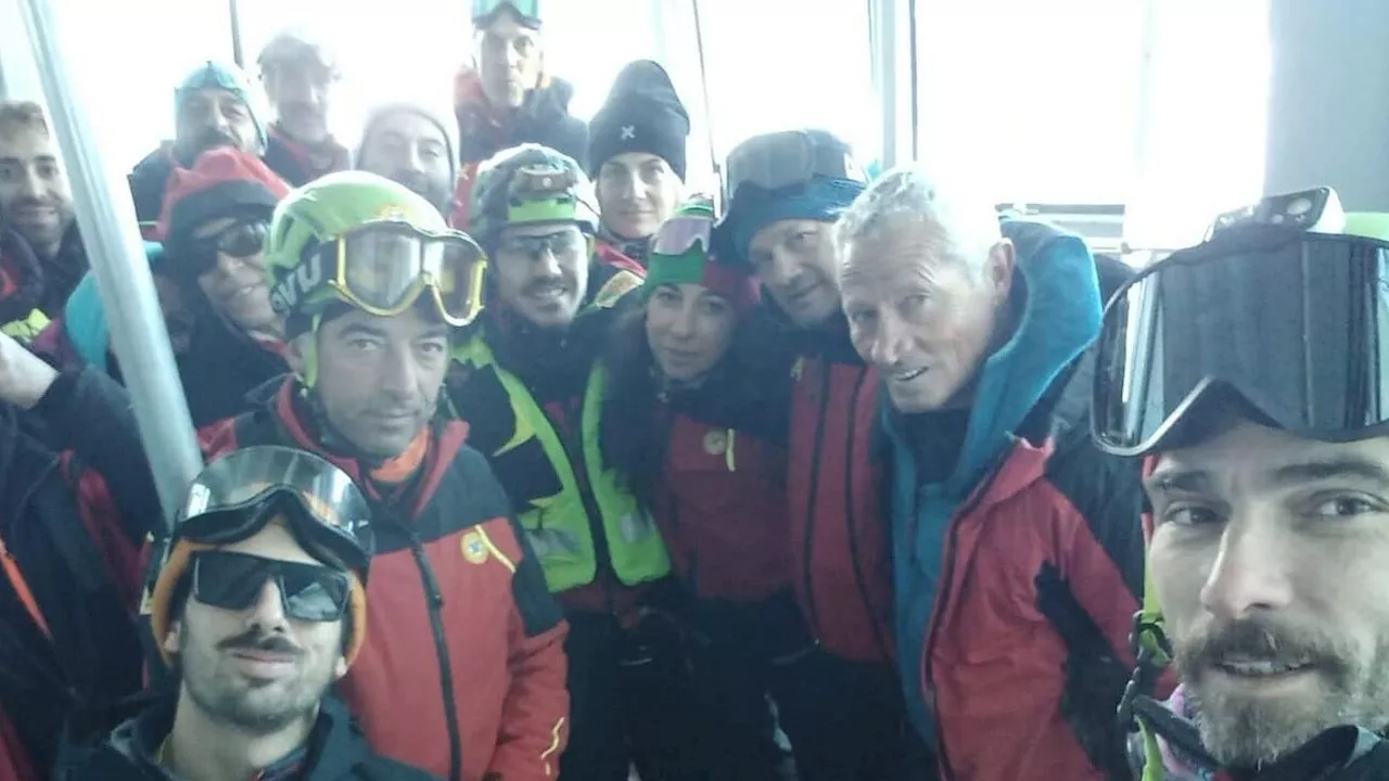 Alpinisti dispersi sul Gran Sasso, i soccorritori bloccati in quota sono tornati a valle