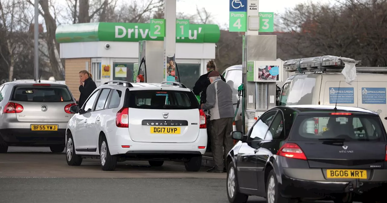 Christmas Road Trip: Are Petrol Stations Open?