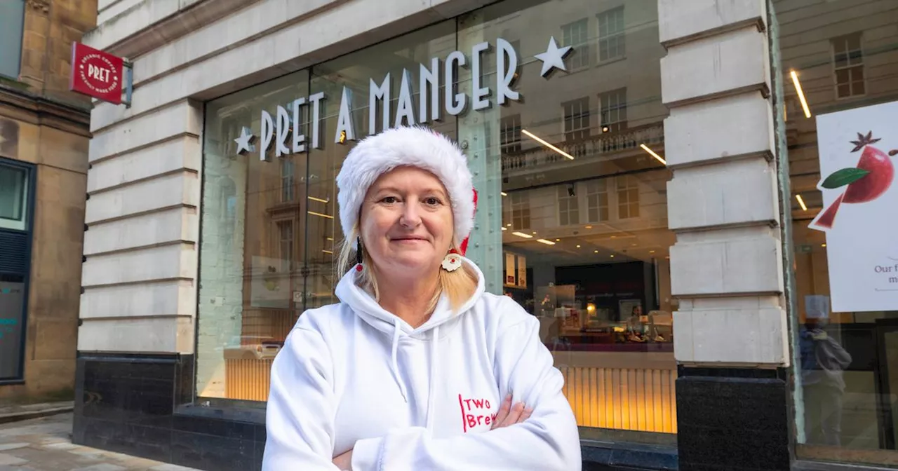 Manchester Cafe Opens for Festive Lunch for Homeless on Christmas Day