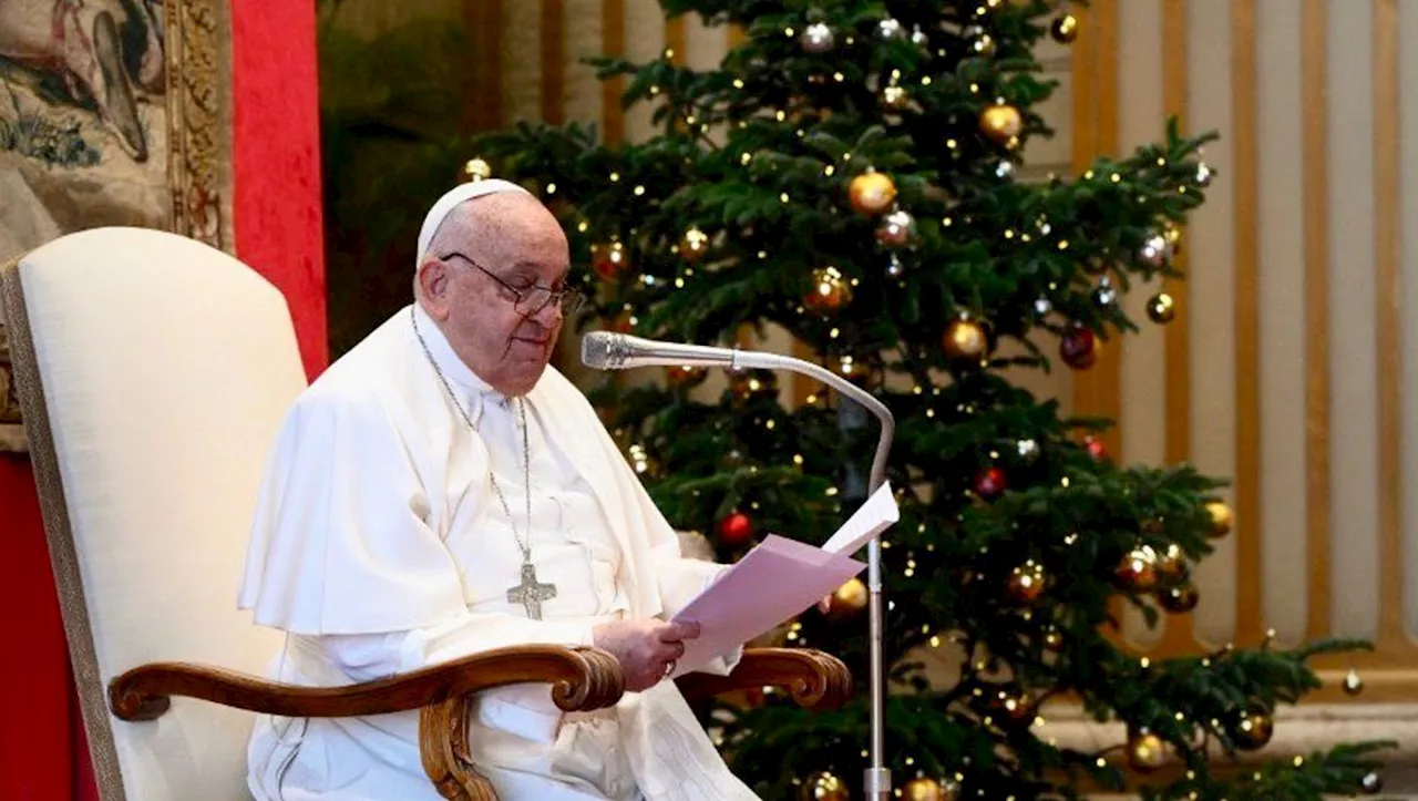 El Papa Francisco Llama a la Esperanza y Reconciliación en su Mensaje de Navidad