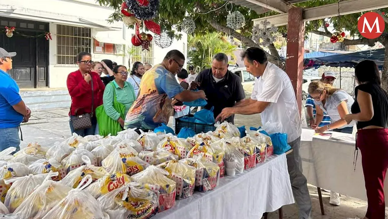 Parroquia San Agustín Tampico entrega 90 cenas navideñas