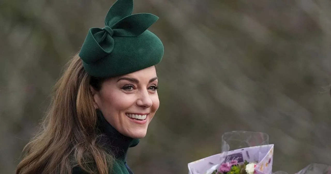 Royale Weihnachtsfeier: Kate und Charles feiern mit Fans in Sandringham