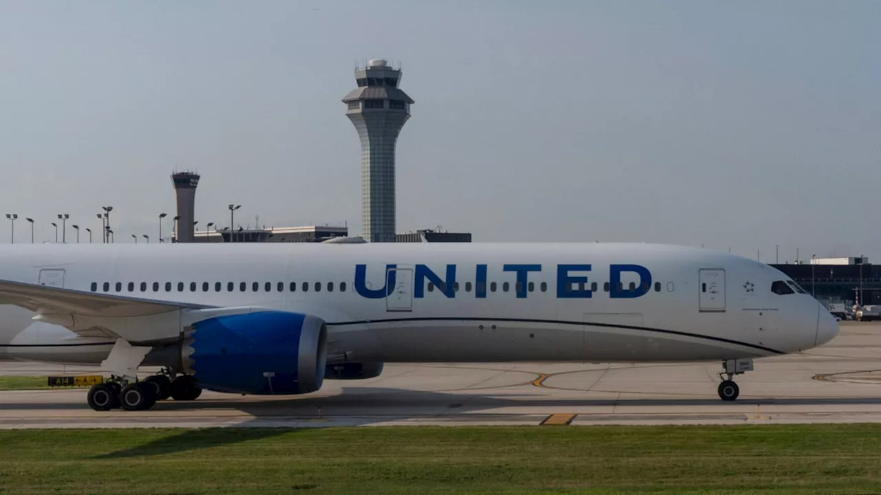 Body Found in Wheel Well of United Airlines Plane in Maui