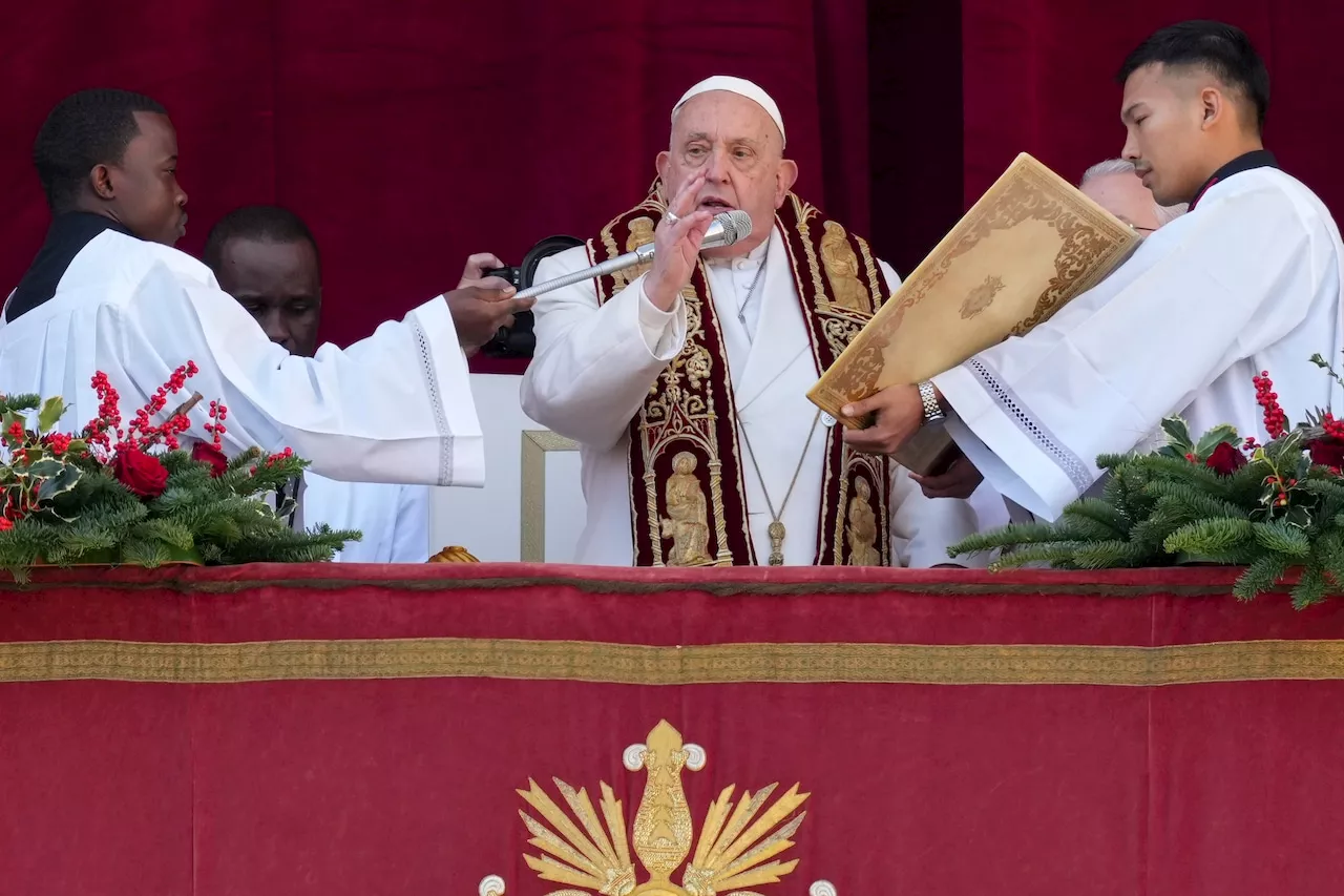 Pope Francis Urges World to Find Hope and Silence Arms in Christmas Message