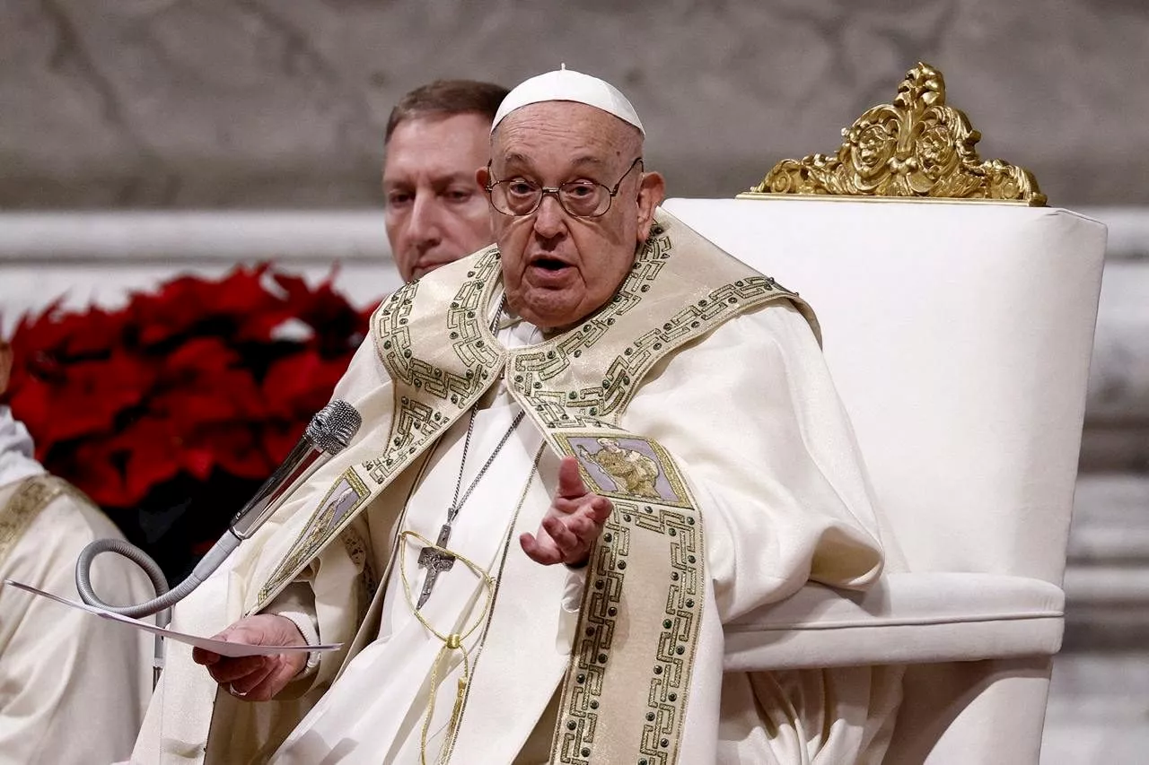 Pope Francis Urges Hope and Action for Change at Christmas Eve Mass