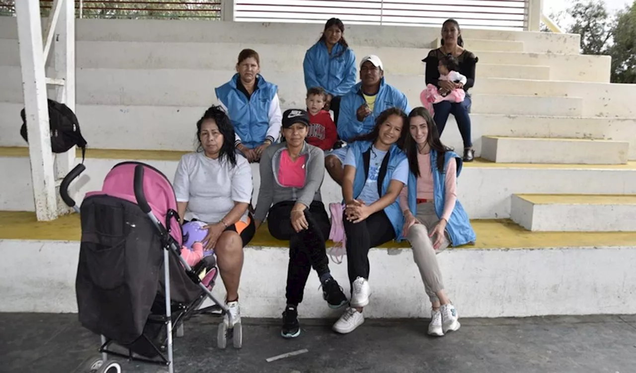 Venezuelan Migrants Find Solace in Recycling in Ecuadorian Town