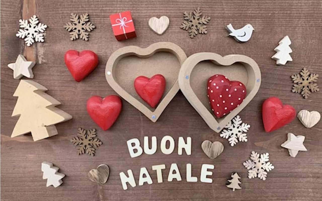 Auguri di Natale: Frasi, Immagini e Lo Spirito della Festa