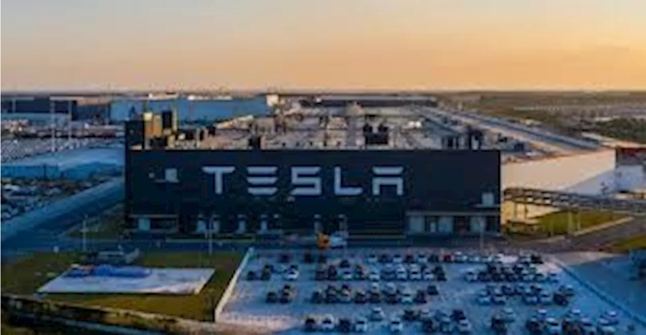 Tesla Mega Factory in Shanghai to Finish Construction by Year-End
