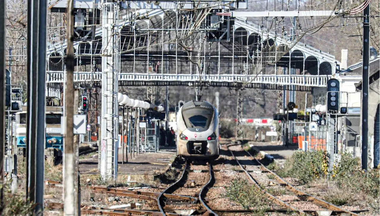 Grève des conducteurs et contrôleurs TER en Nouvelle-Aquitaine : plusieurs départs annulés