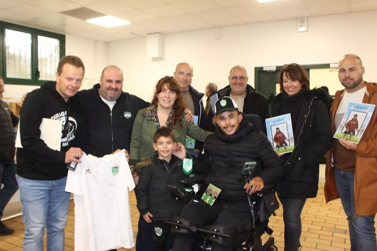 Remise de la BD « Le Rugby d’Anthony » à l’école de rugby de Mouguerre