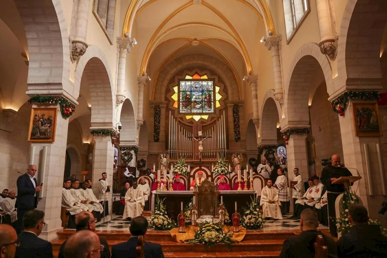 Christmas in Bethlehem Marked by War and Restrained Festivities