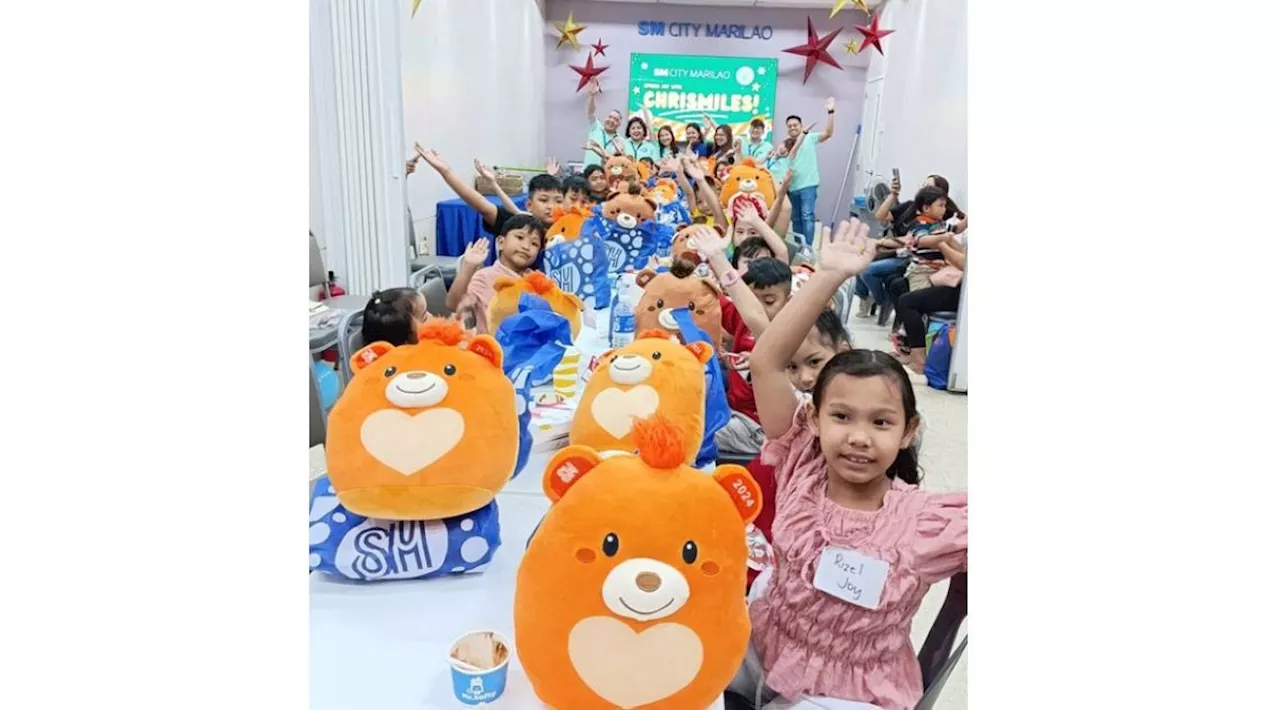 SM Malls Spread Holiday Cheer to Children of Staff