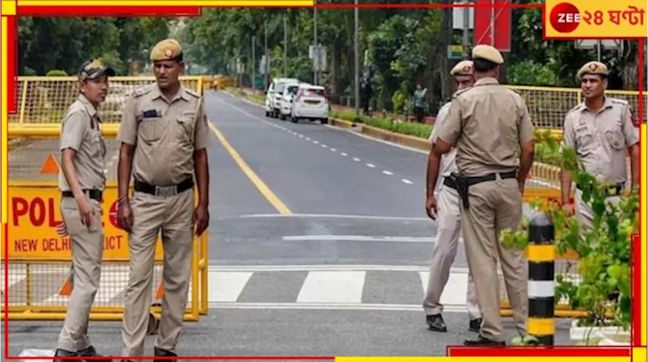 আট বছরের মেয়ে ধর্ষণ ও হত্যার পর দিল্লির সেনাবাহিনী ক্যাম্পে বিক্ষোভ