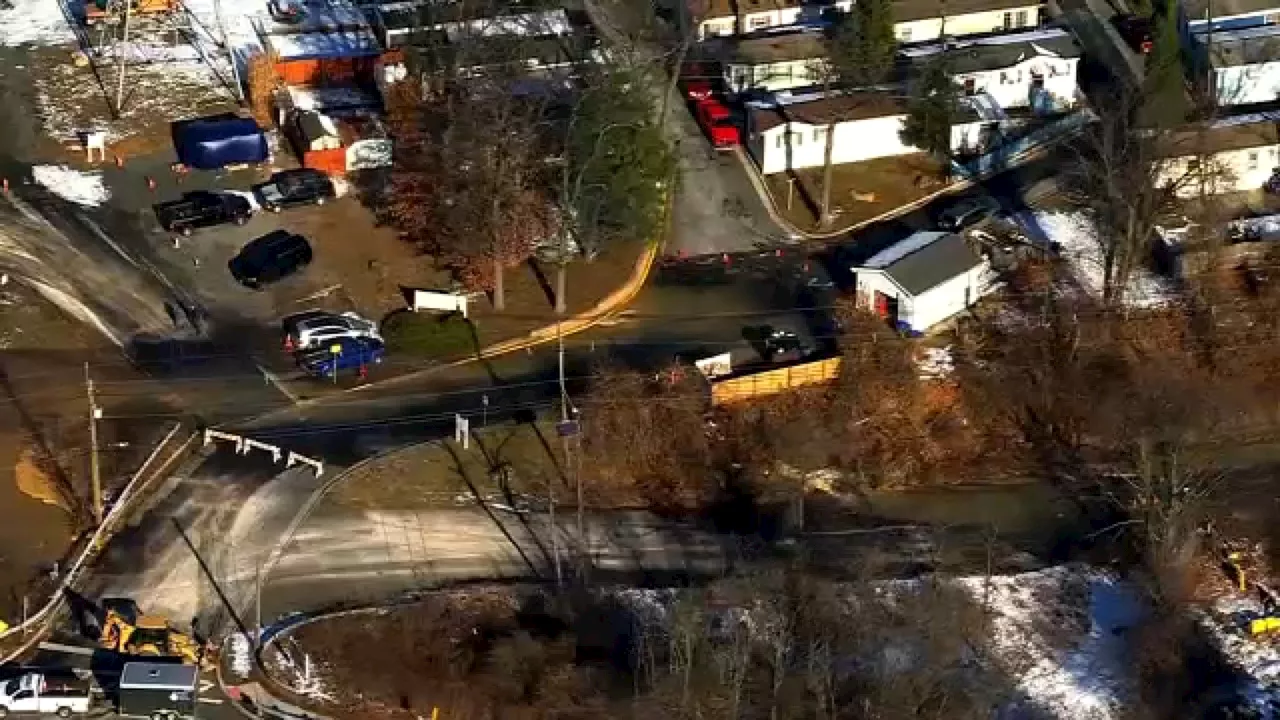 Crews working to repair 20-inch water main break in Edison, New Jersey