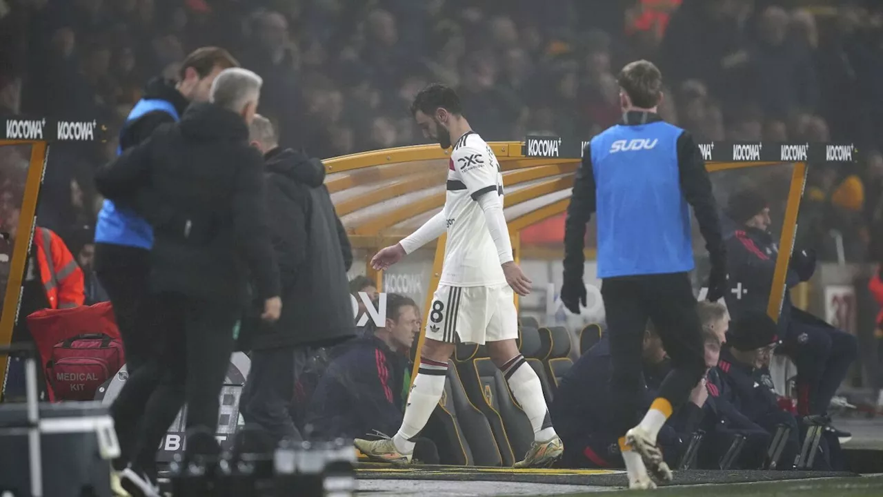 Bruno Fernandes sent off again for Man United in 2-0 loss at Wolves