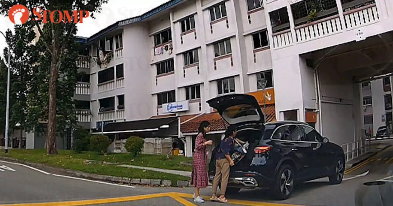 'Have some sense': Car blocks Woodlands carpark entrance to load things