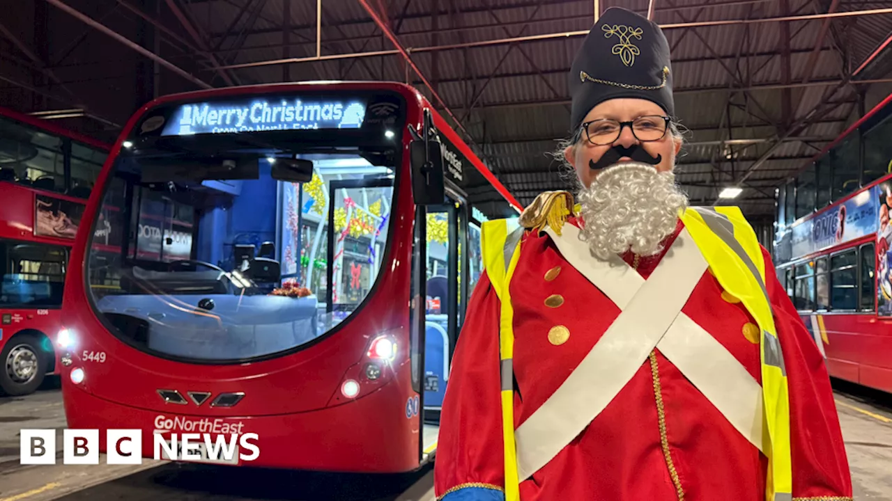 Bus Driver Brings Christmas Cheer With Daily Costumes