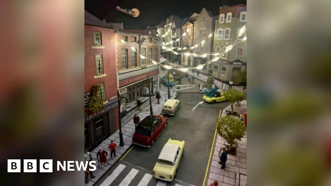 Man Recreates Guildford High Street in US Spare Room