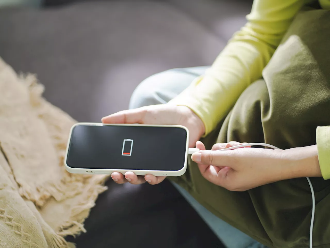 El Orden Correcto para Cargar tu Celular