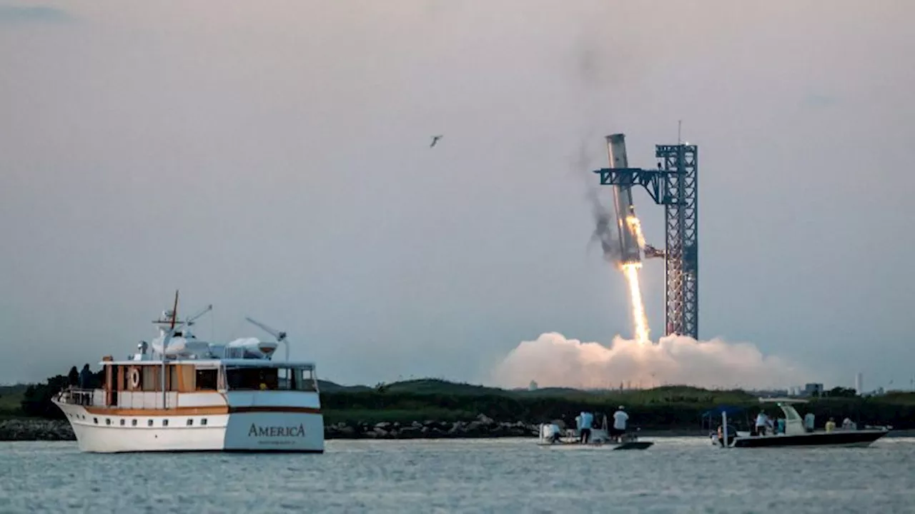 SpaceX Starship Booster's Sonic Boom Echoes Across South Texas