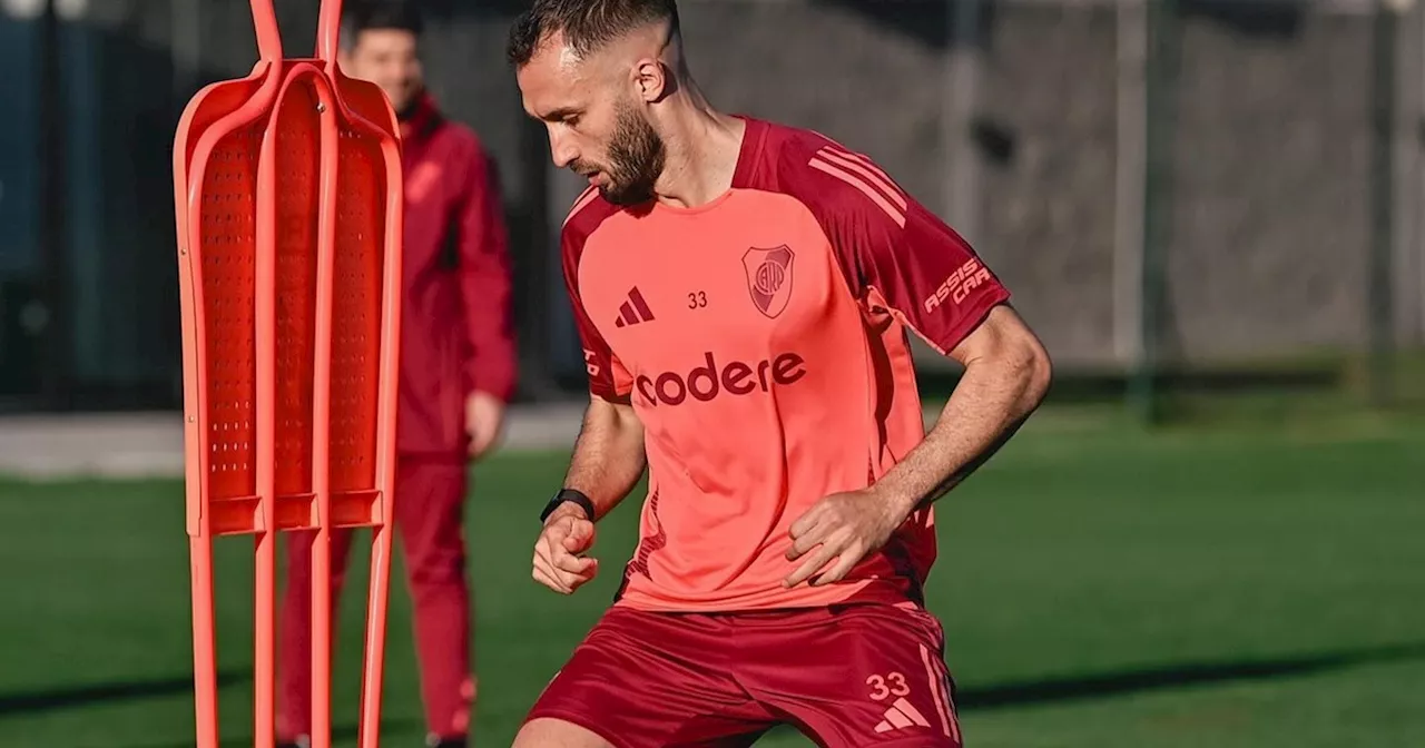 Me voy al gym: Pezzella continúa entrenándose en Bahía Blanca