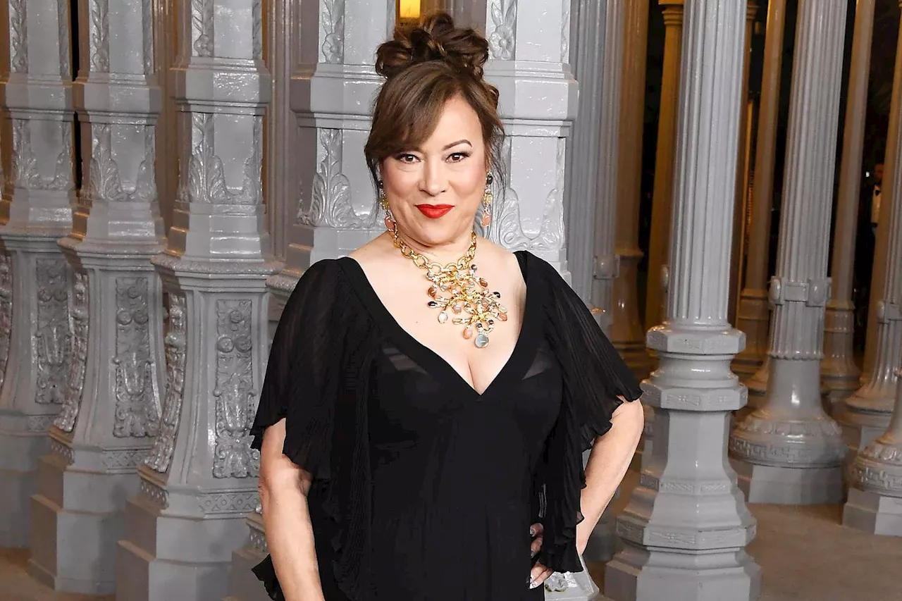 Jennifer Tilly's Malibu Beach House Haunted by Friendly Ghost