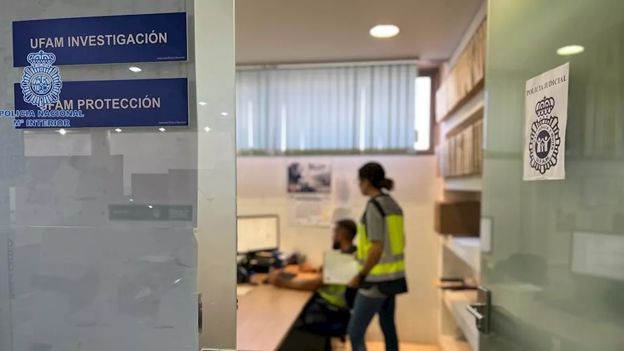 Denuncian a una maestra de Mejorada, en Madrid, por no impedir tocamientos a una niña