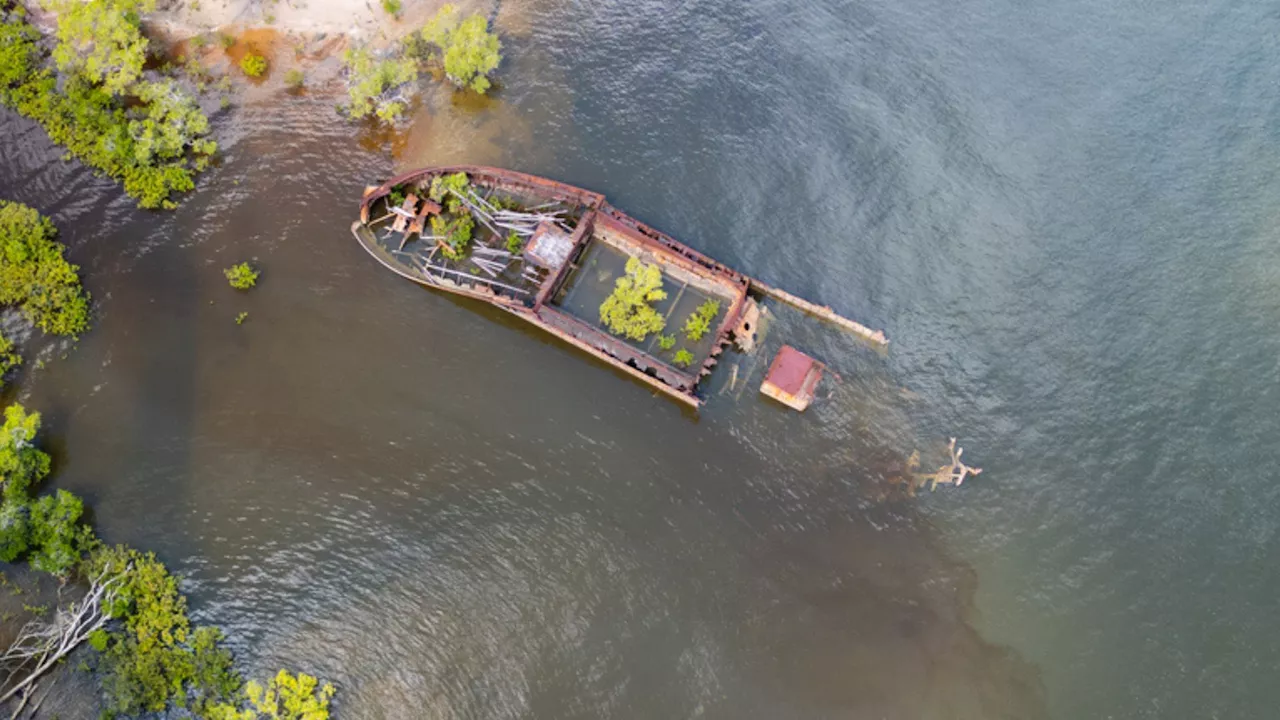 Double-hulled shipwreck from 18th century discovered in Caspian coastline