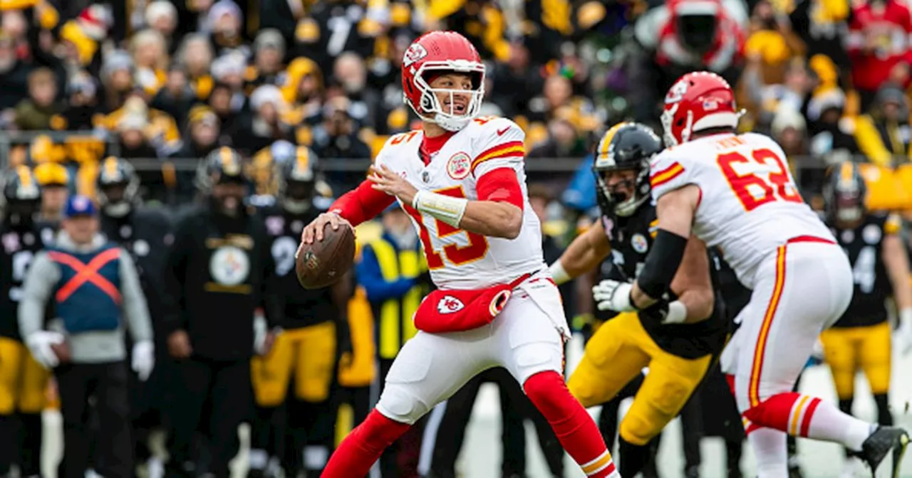 NFL Fans Lash Out at Netflix Over Streaming Issues During Chiefs vs Steelers Game